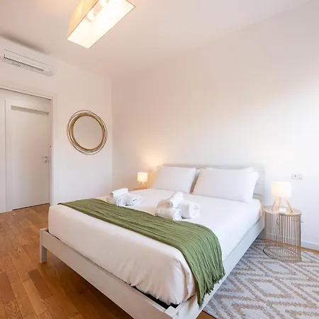 Ottozero Cola Di Rienzo Apartman
